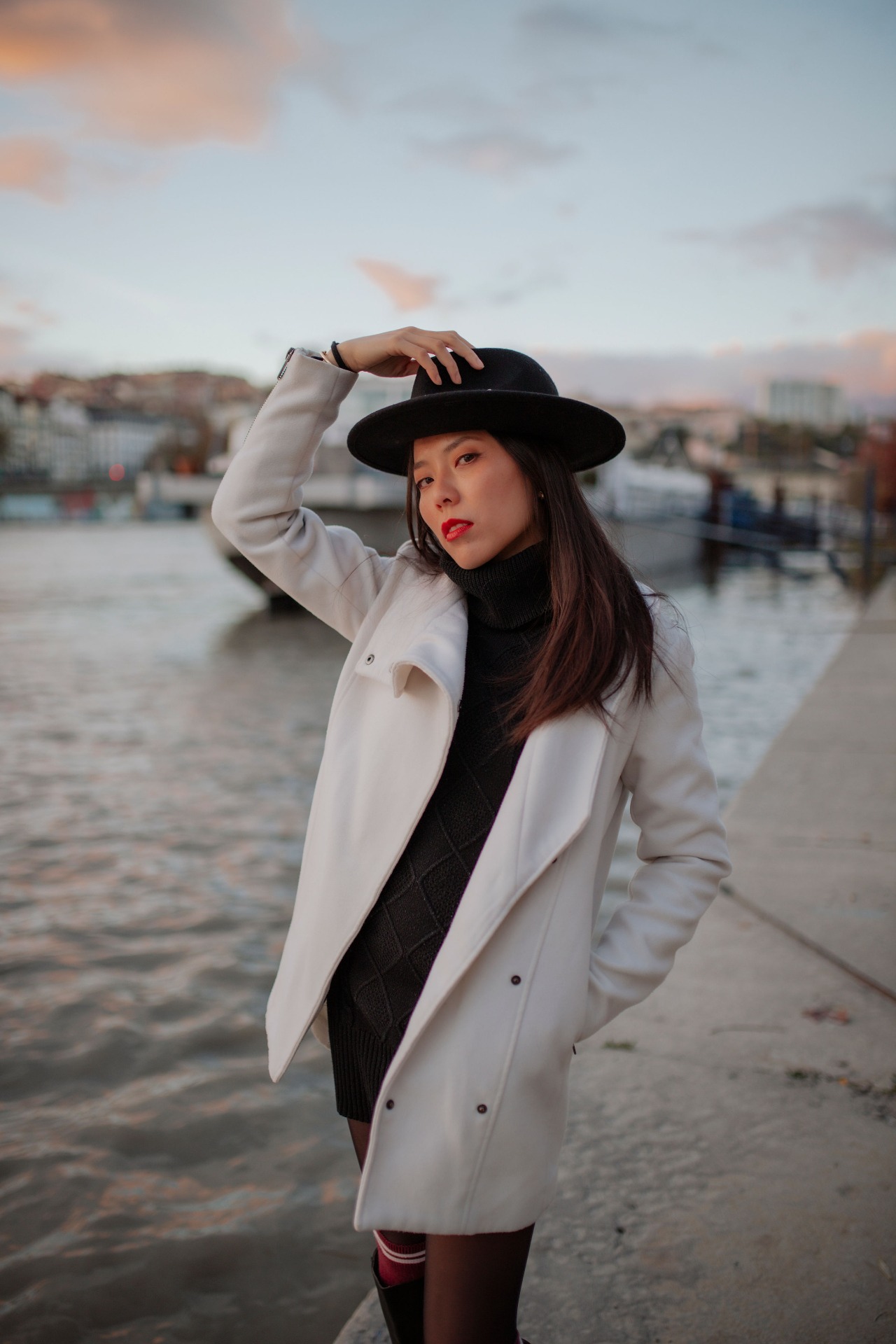 Lila Thanh Hi&ecirc;'n — Model & Hostess in Lyon photo 17