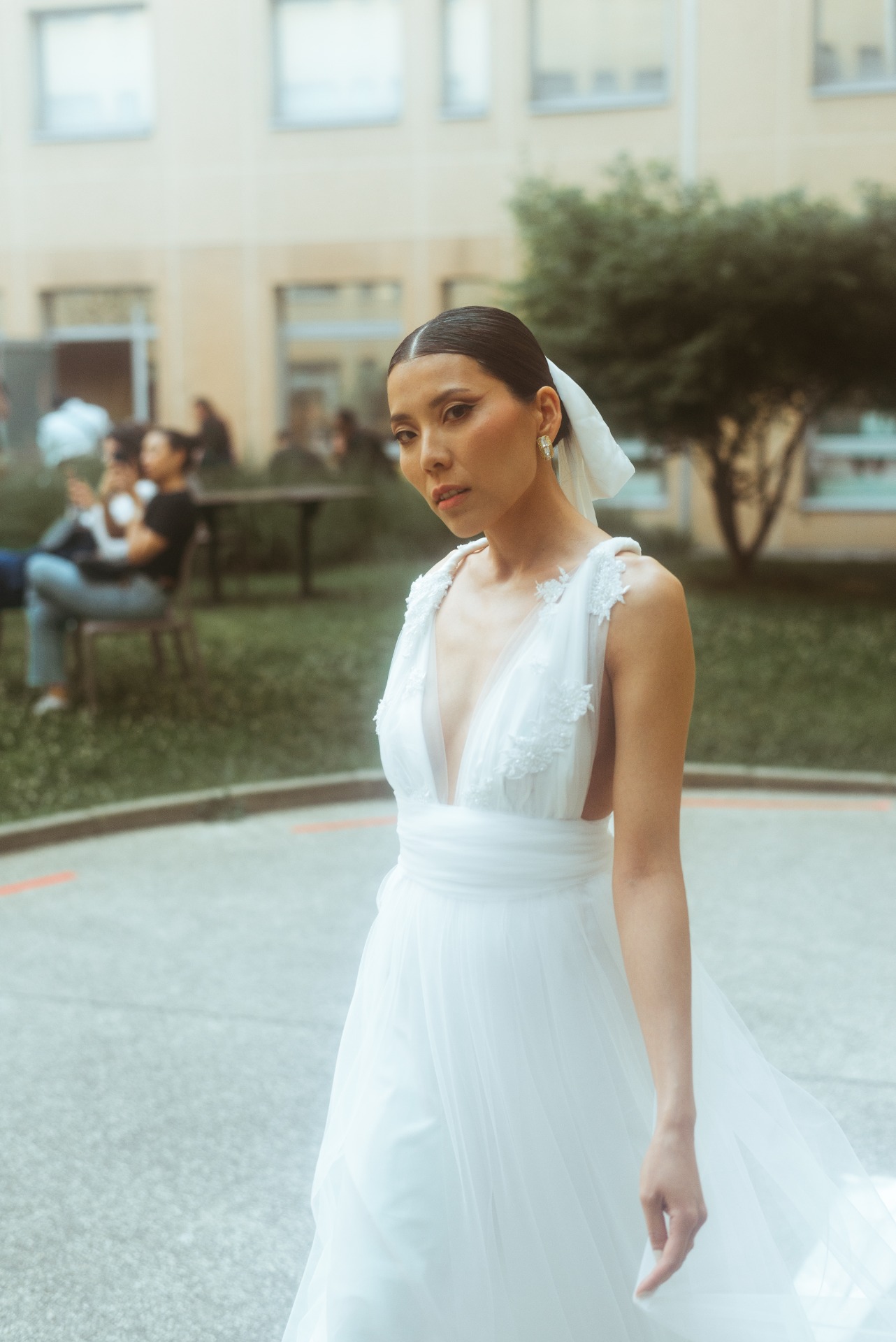 Lila Thanh Hi&ecirc;'n — Model & Hostess in Lyon photo 4