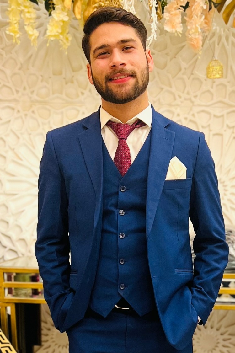 Adnan Rafique — Model & Host in Wien photo 1