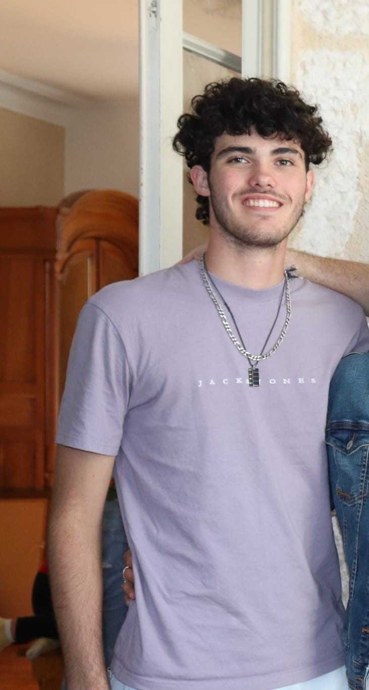William — Model & Host in Fontenay-le-comte photo 1