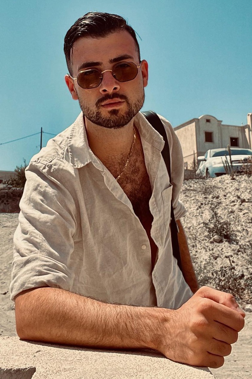 Gregory — Model & Host in &Kappa;&alpha;&tau;&epsilon;&rho;ί&nu;&eta; photo 4