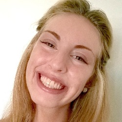 Natalie — Model & Hostess in Trieste photo 1
