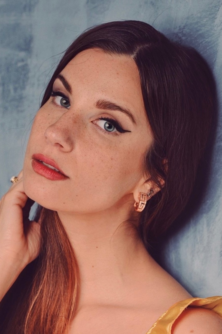 Elena — Model & Hostess in Athens photo 10