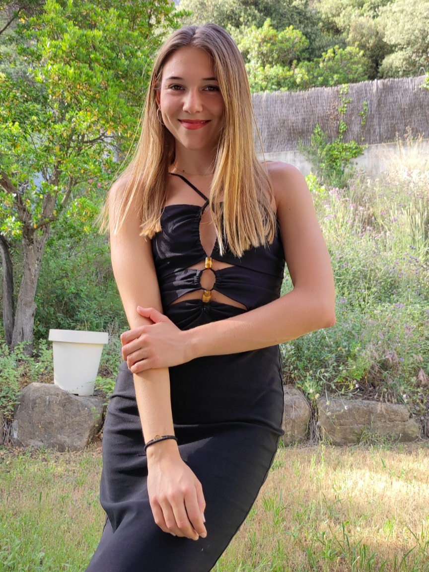 Elia — Model & Hostess in Terrassa photo 2