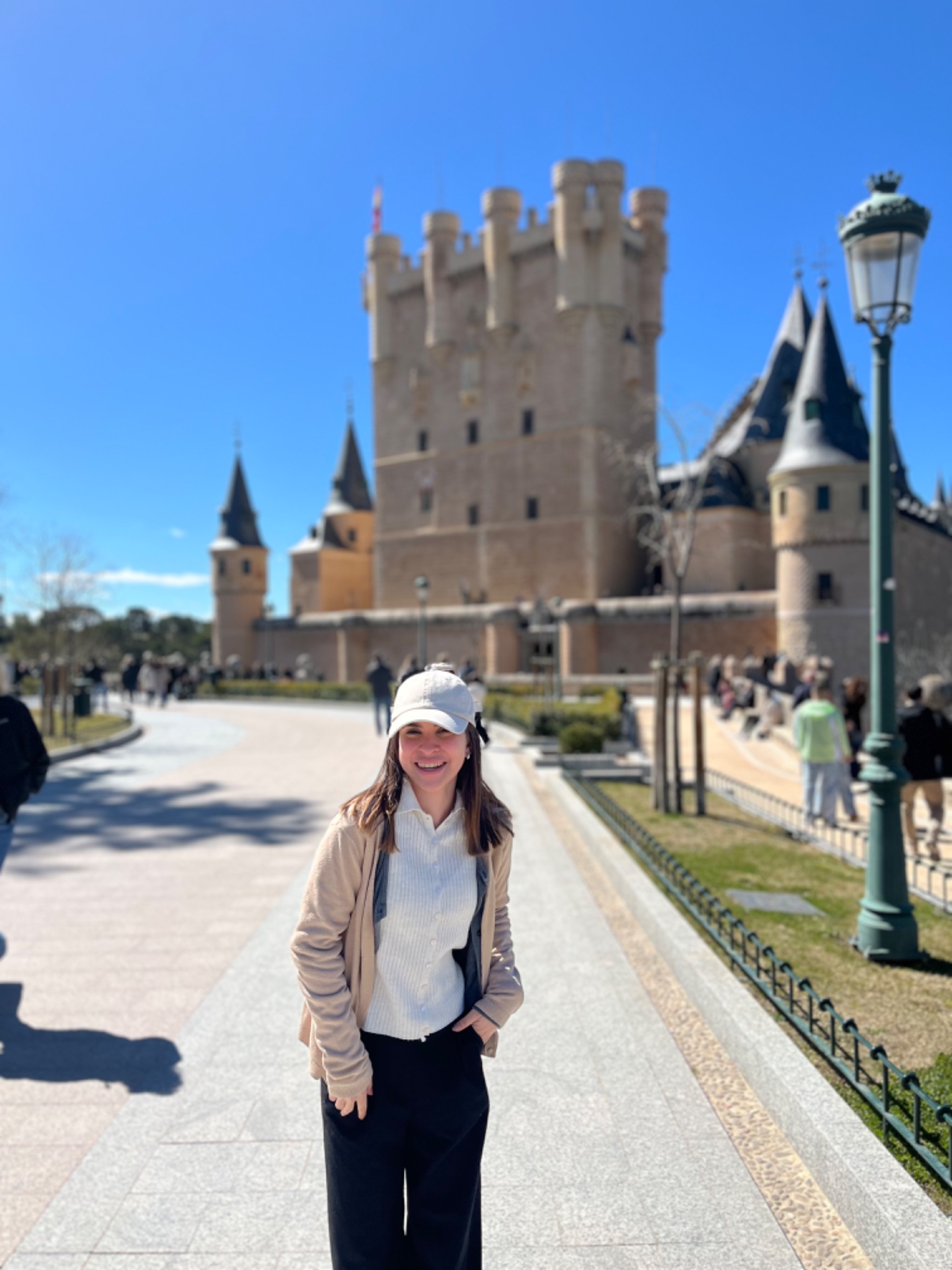 Nicole — Model & Hostess in Madrid photo 3
