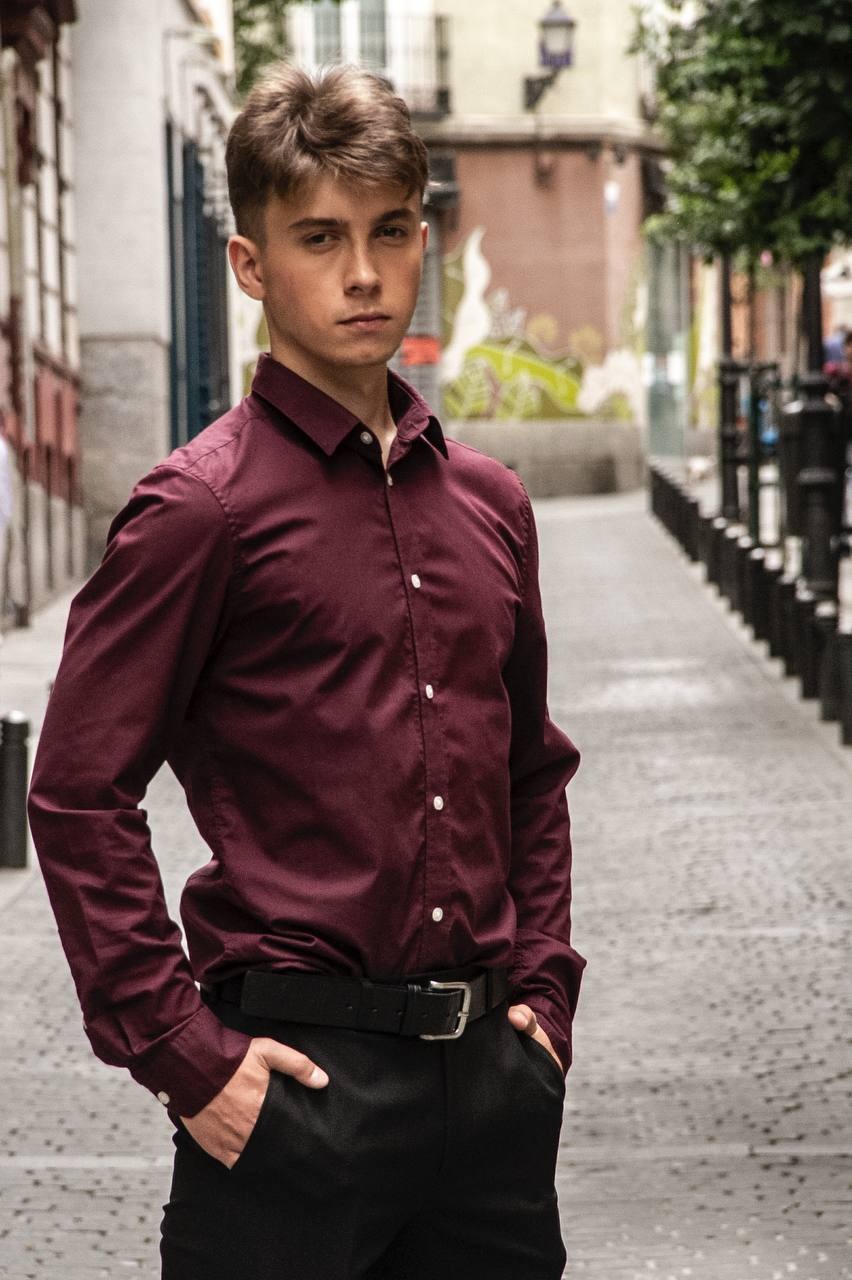Dmytro — Model & Host in Madrid photo 2
