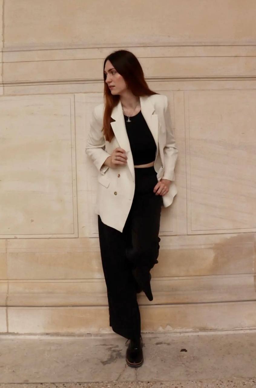 Claire — Model & Hostess in Toussus-le-noble photo 2