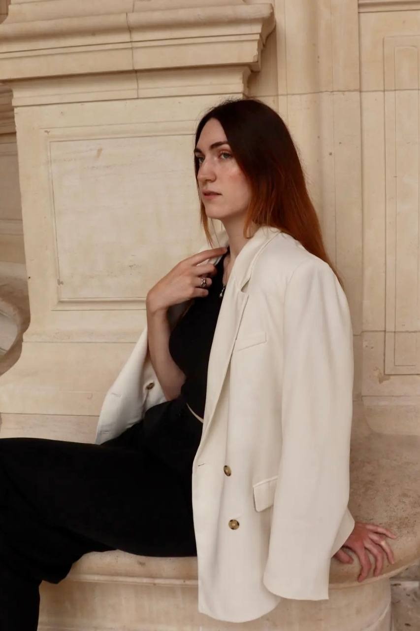 Claire — Model & Hostess in Toussus-le-noble photo 3