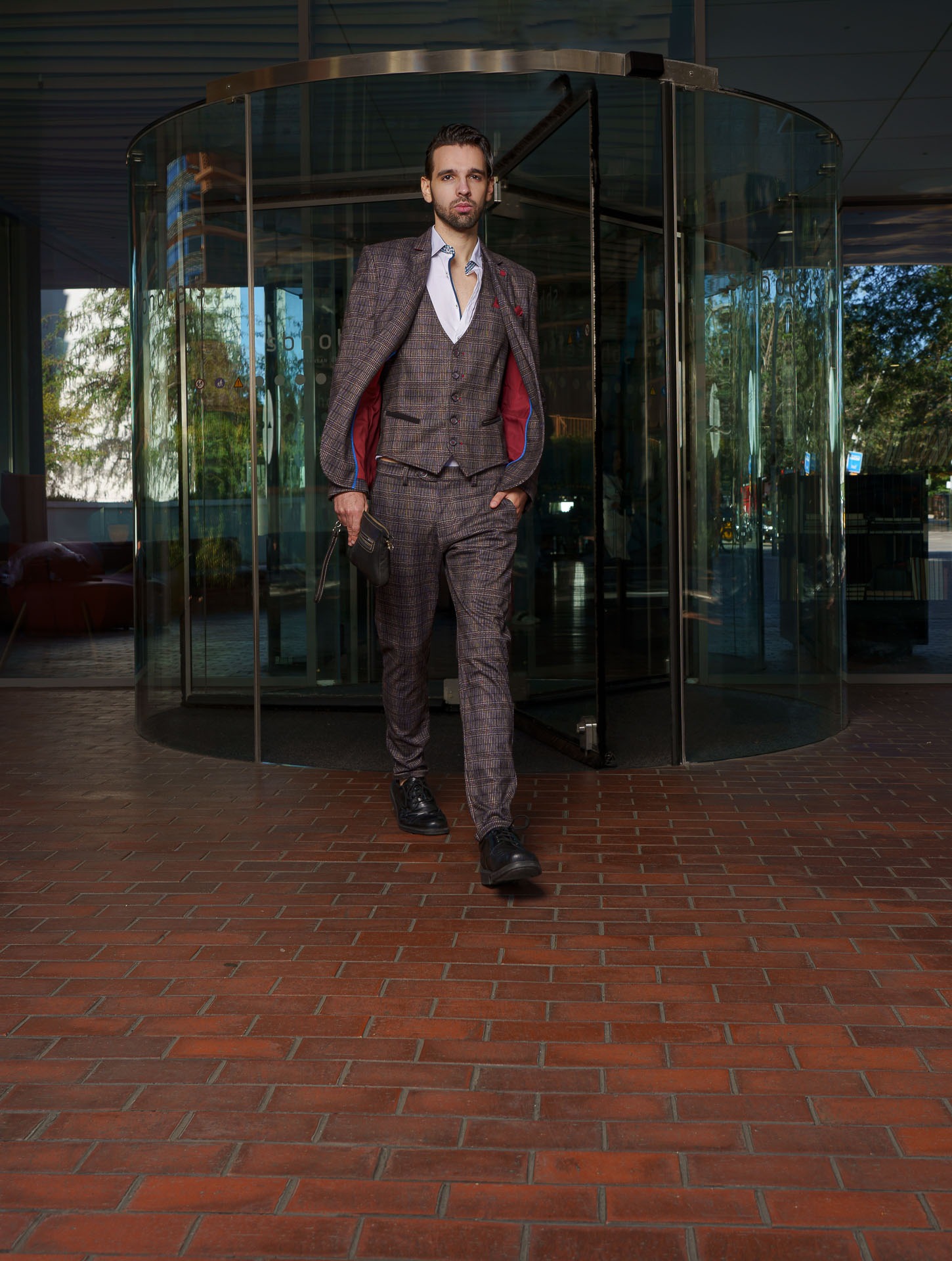 David — Model & Host in Rub&iacute; photo 10