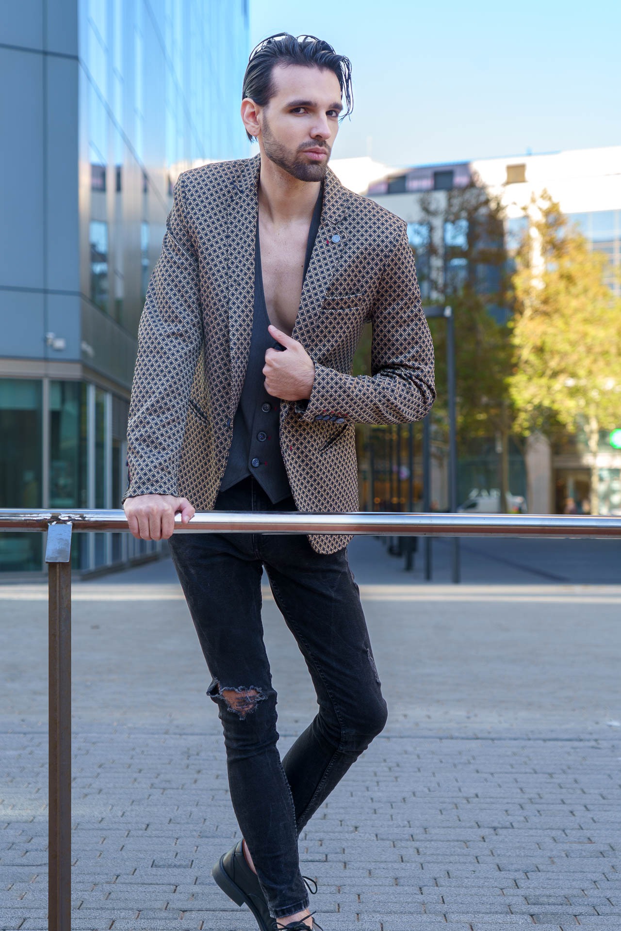David — Model & Host in Rub&iacute; photo 6