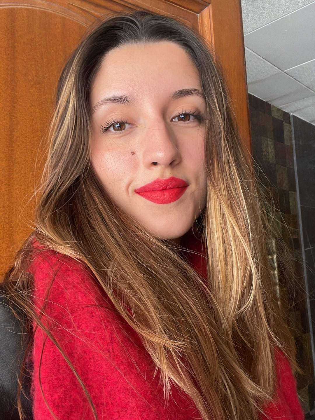 Ainhoa — Model & Hostess in Barcelona photo 2