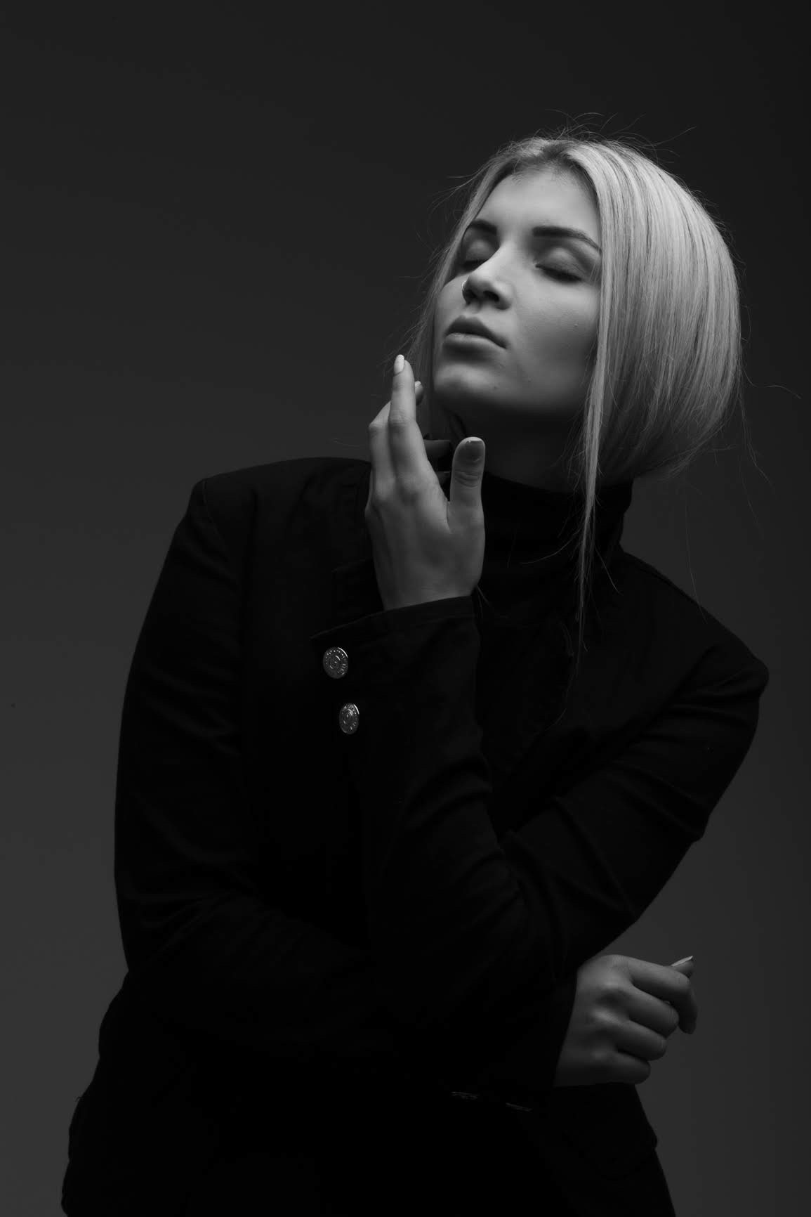 Amanda — Model & Hostess in Barcelona photo 3