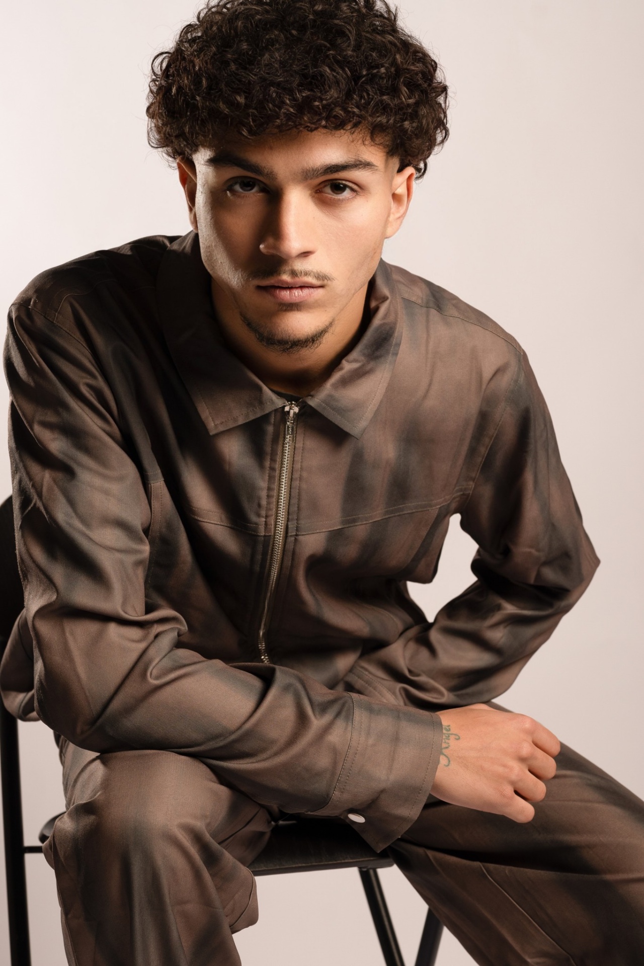 Lucas — Model & Host in Palaiseau photo 1