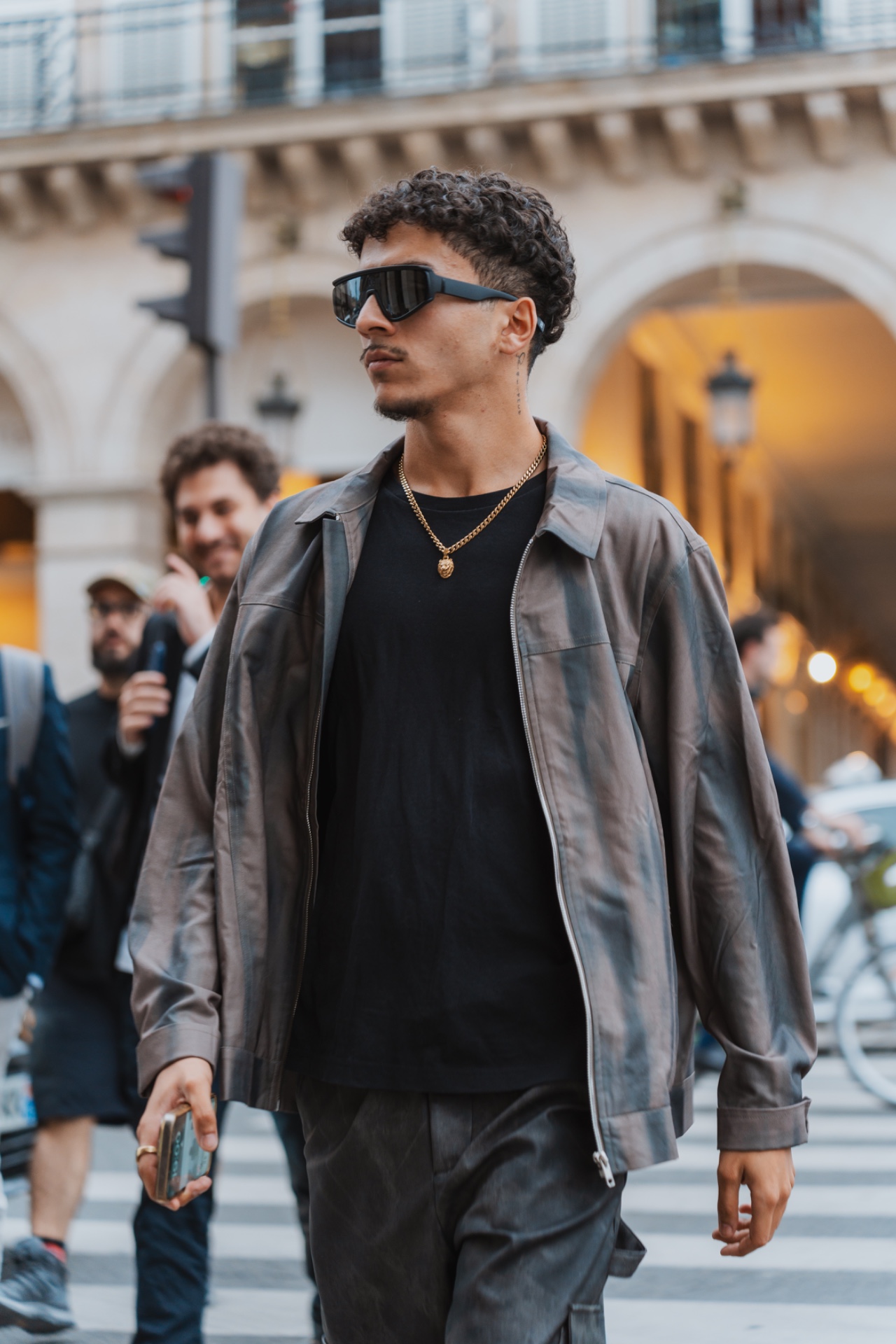 Lucas — Model & Host in Palaiseau photo 4