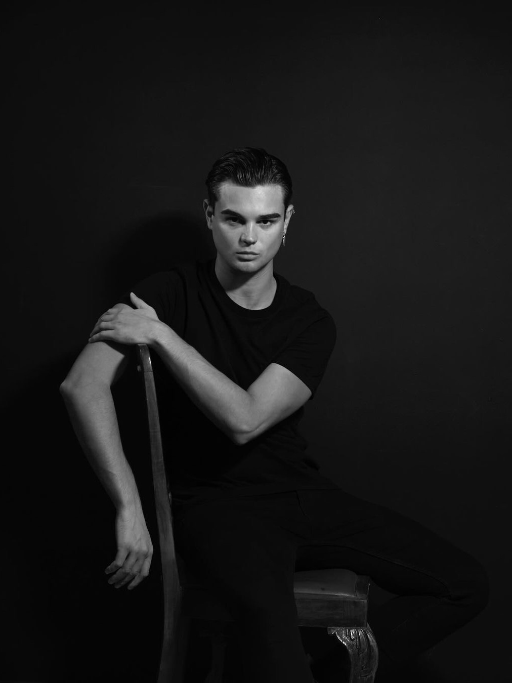 Asteris — Model & Host in Thessaloniki photo 5