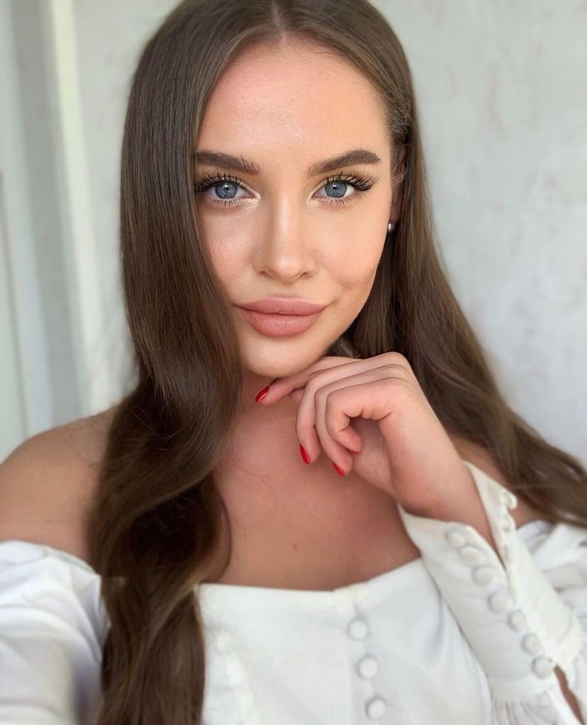 Mariia — Model & Hostess in Dubai photo 3