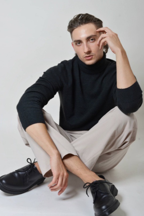 Vladyslav — Model & Host in Purmerend photo 5