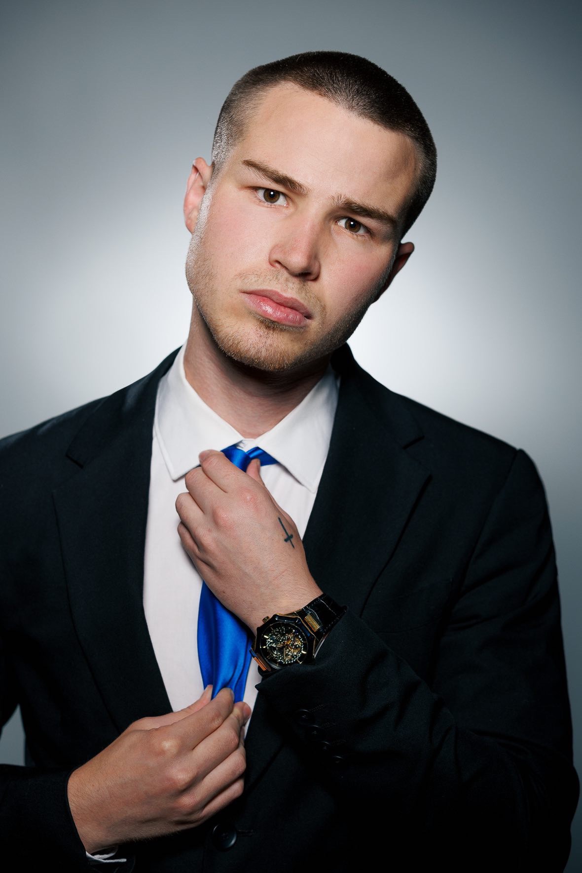 Lo&iuml;c — Model & Host in Paris photo 8
