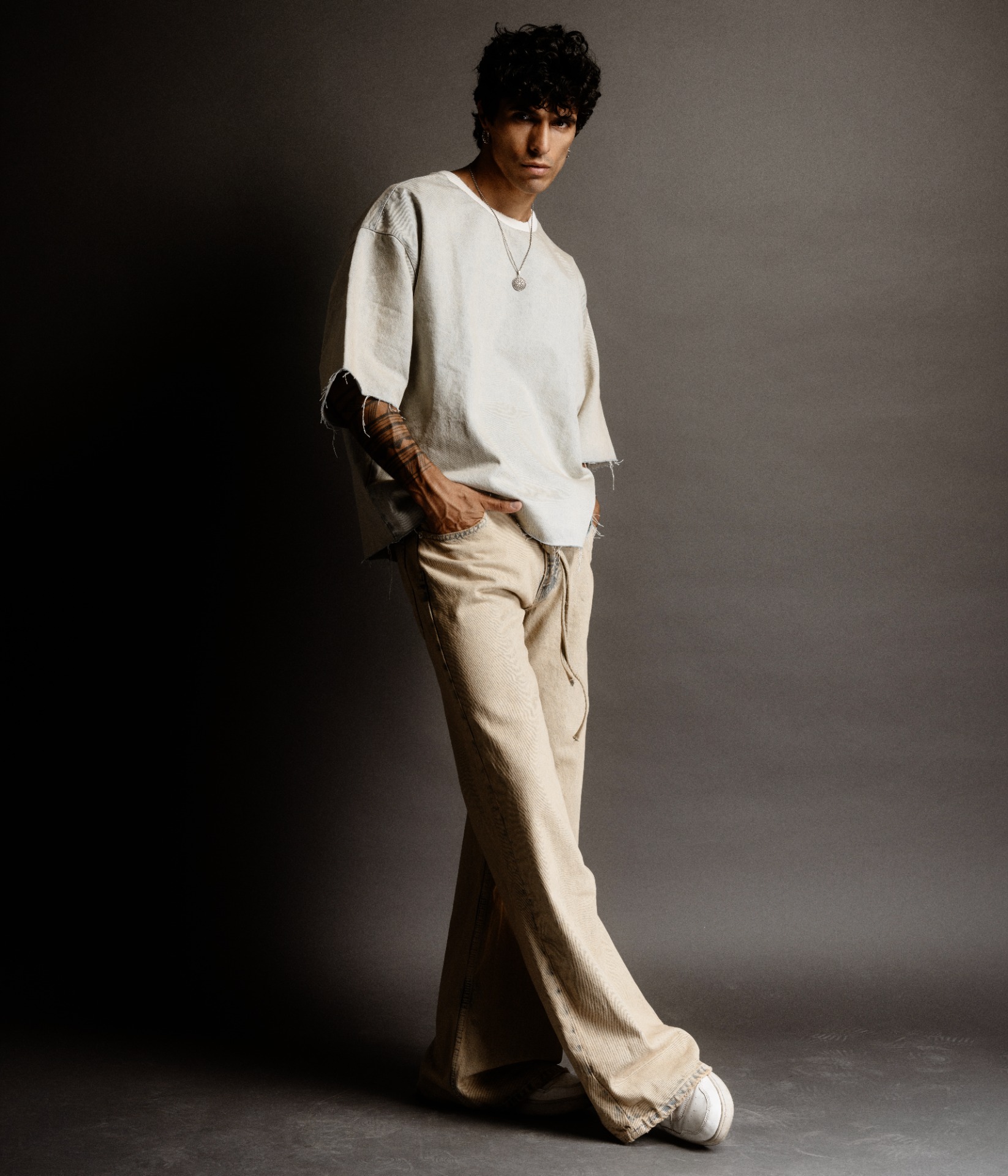 Lucas — Model & Host in Saint-jeannet photo 2