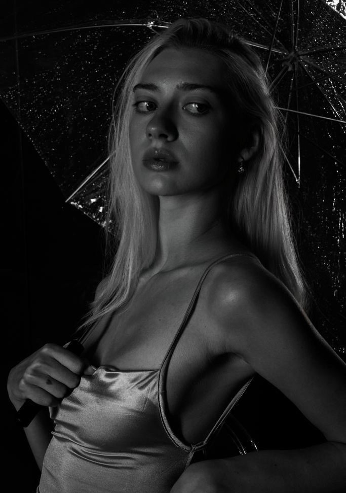 Gabriele — Model & Hostess in Kaunas photo 1
