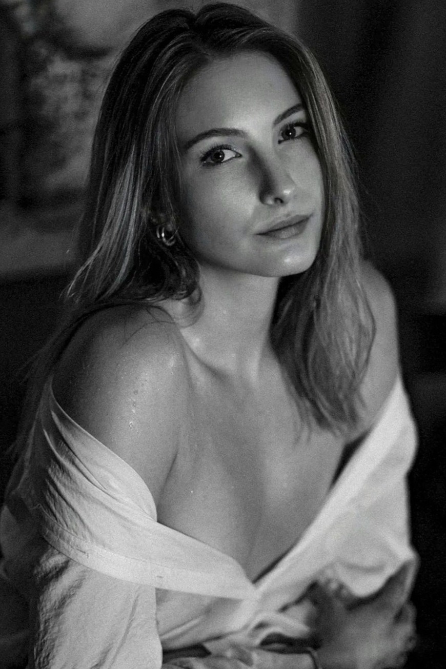 LEONIE — Model in Schwabach | Eye On Model