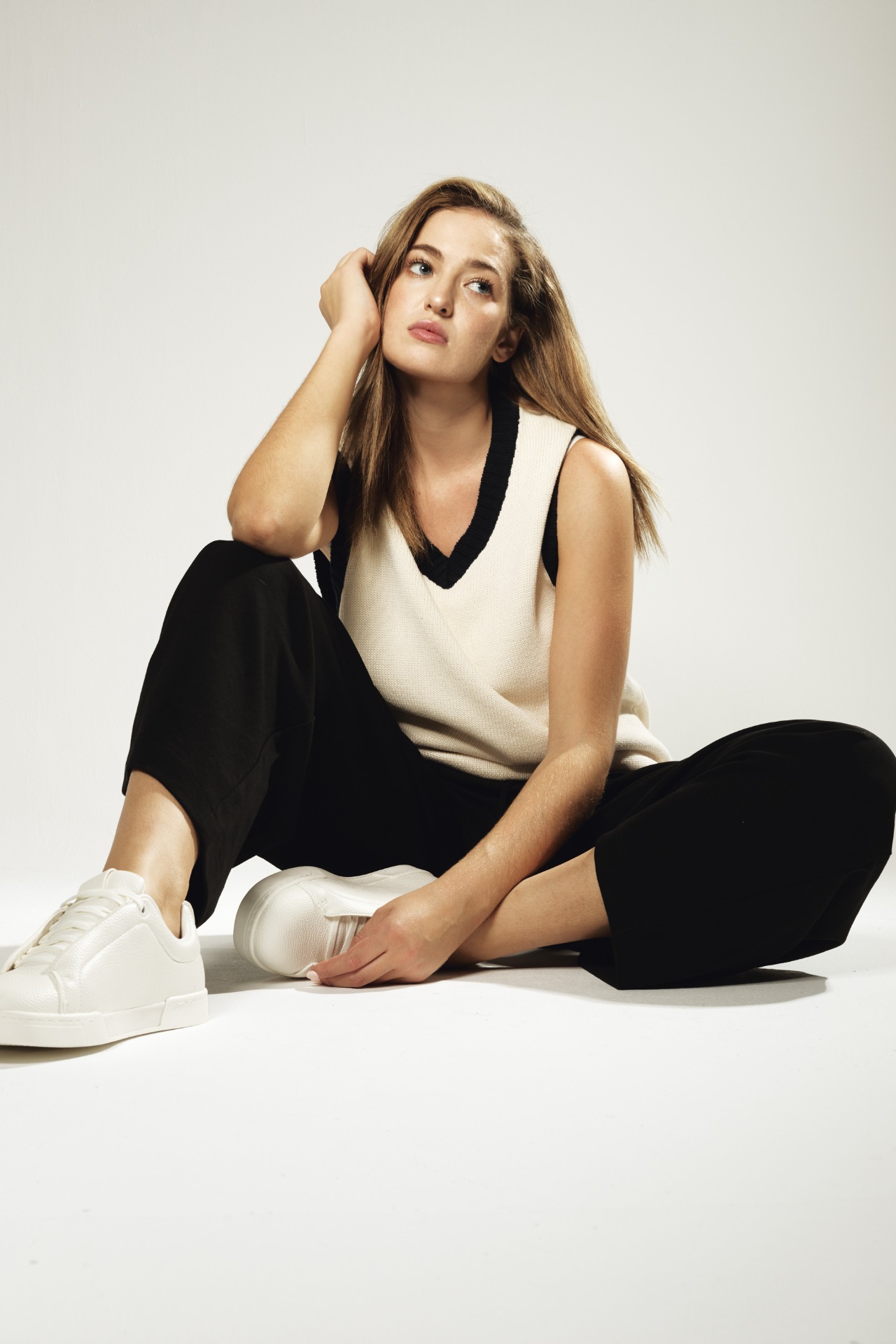 Nadia — Model & Hostess in Barcelona photo 13