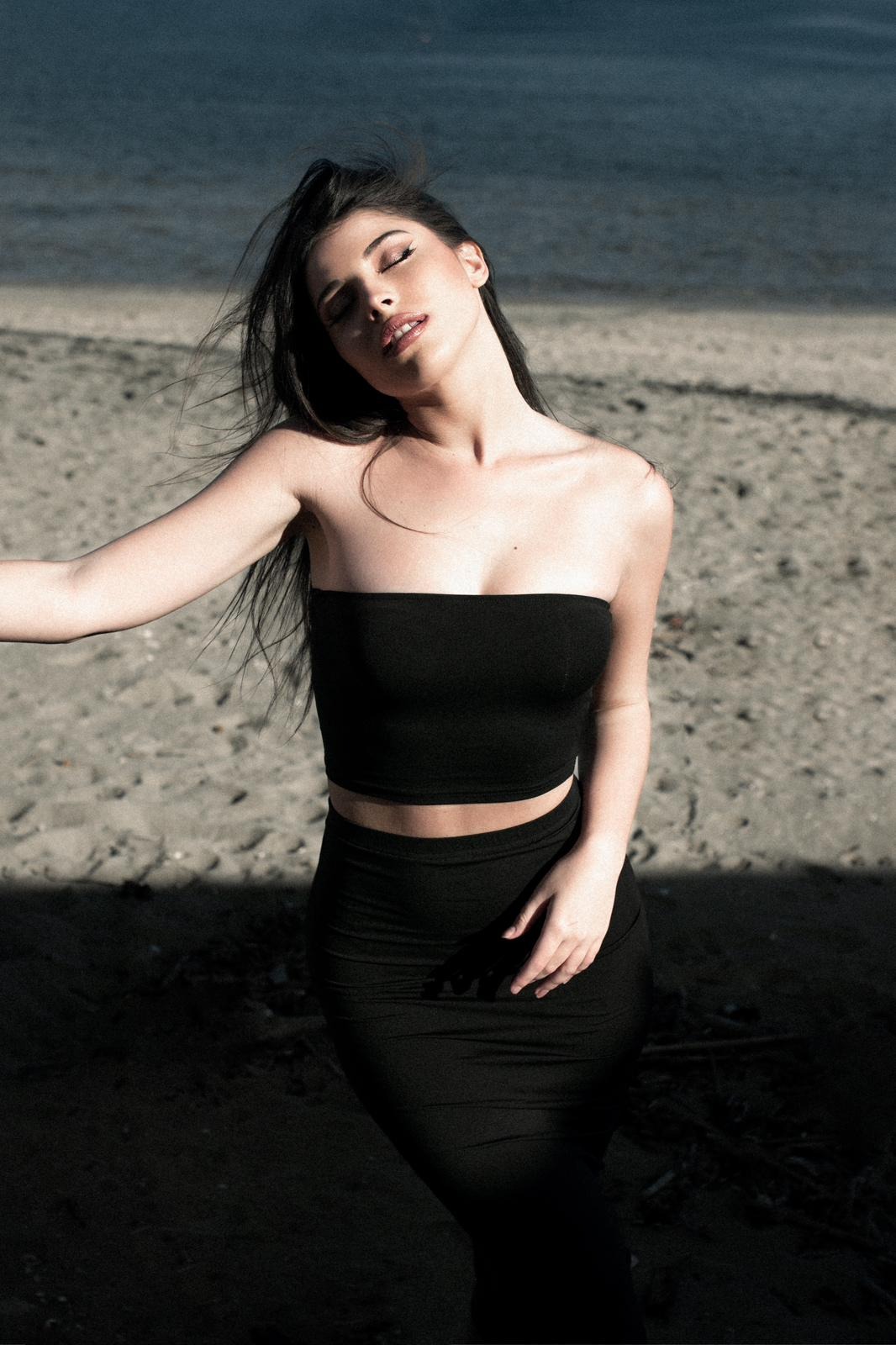 Adriana — Model & Hostess in Milano photo 6