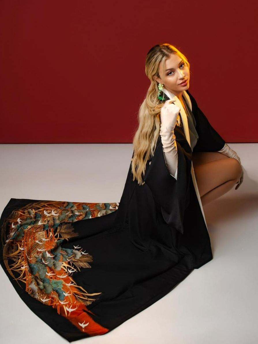Rosalinda — Model & Hostess in Dubai photo 4