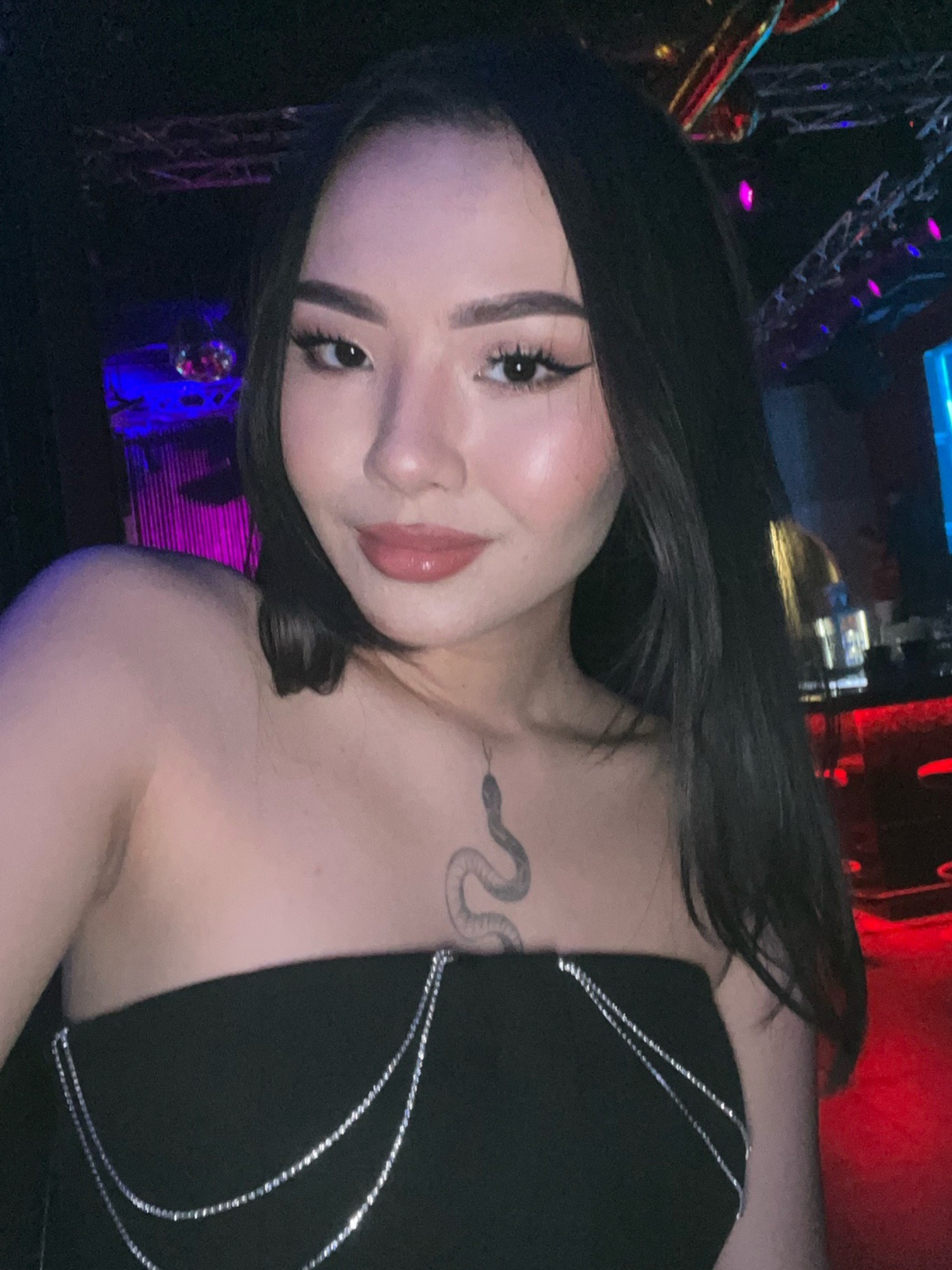 Shugyla — Model & Hostess in Астана photo 6
