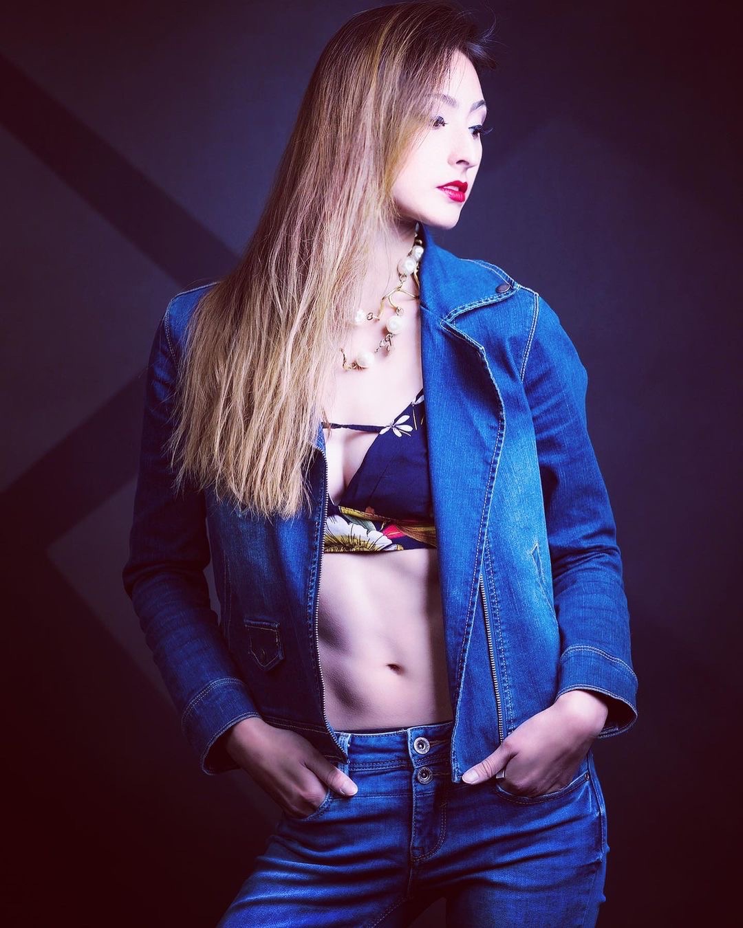 Syan — Model & Hostess in Paris photo 17