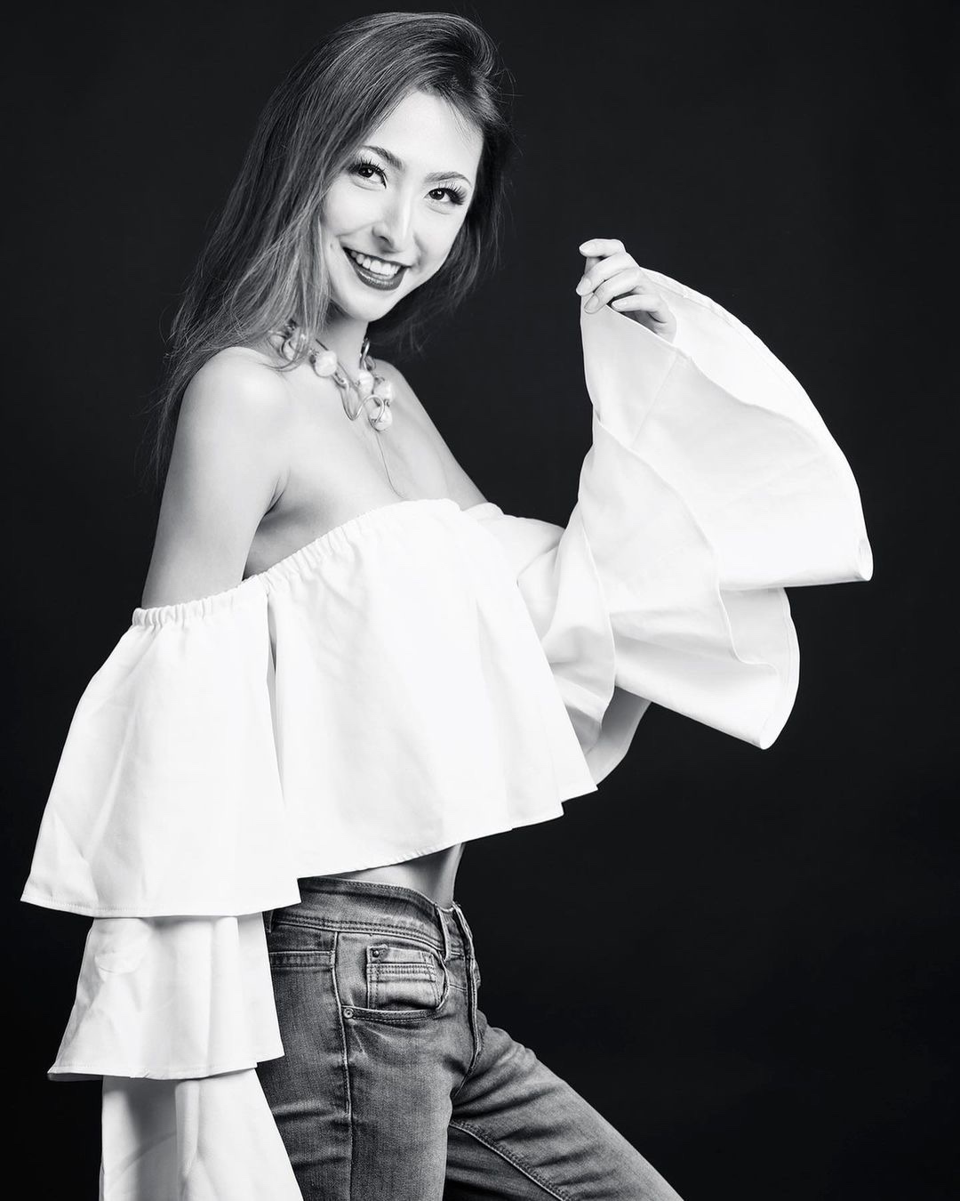Syan — Model & Hostess in Paris photo 6