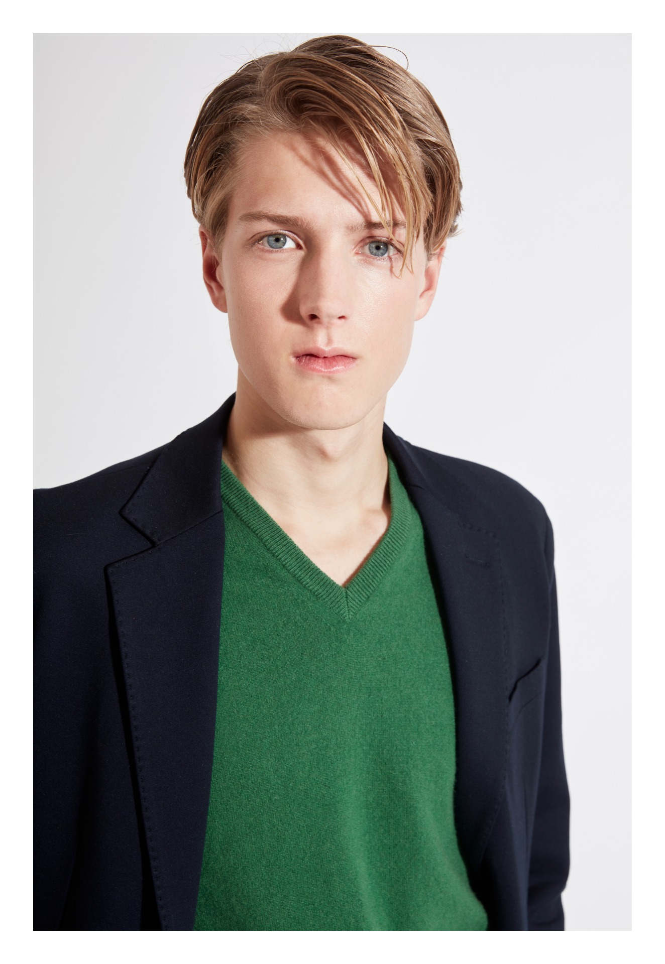 Oliver Lindeque — Model & Host in Buguggiate photo 2