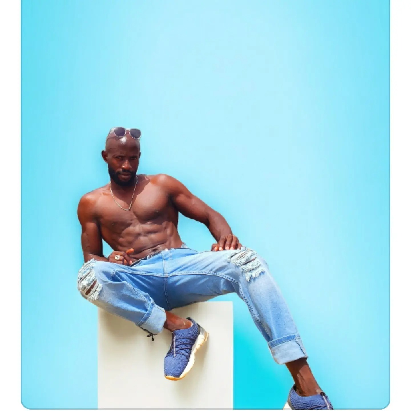 Drissa — Model & Hostess in Dakar photo 3