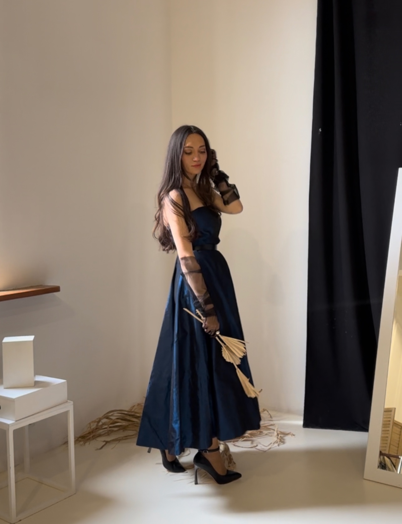 Lana — Model & Hostess in Stirling photo 4