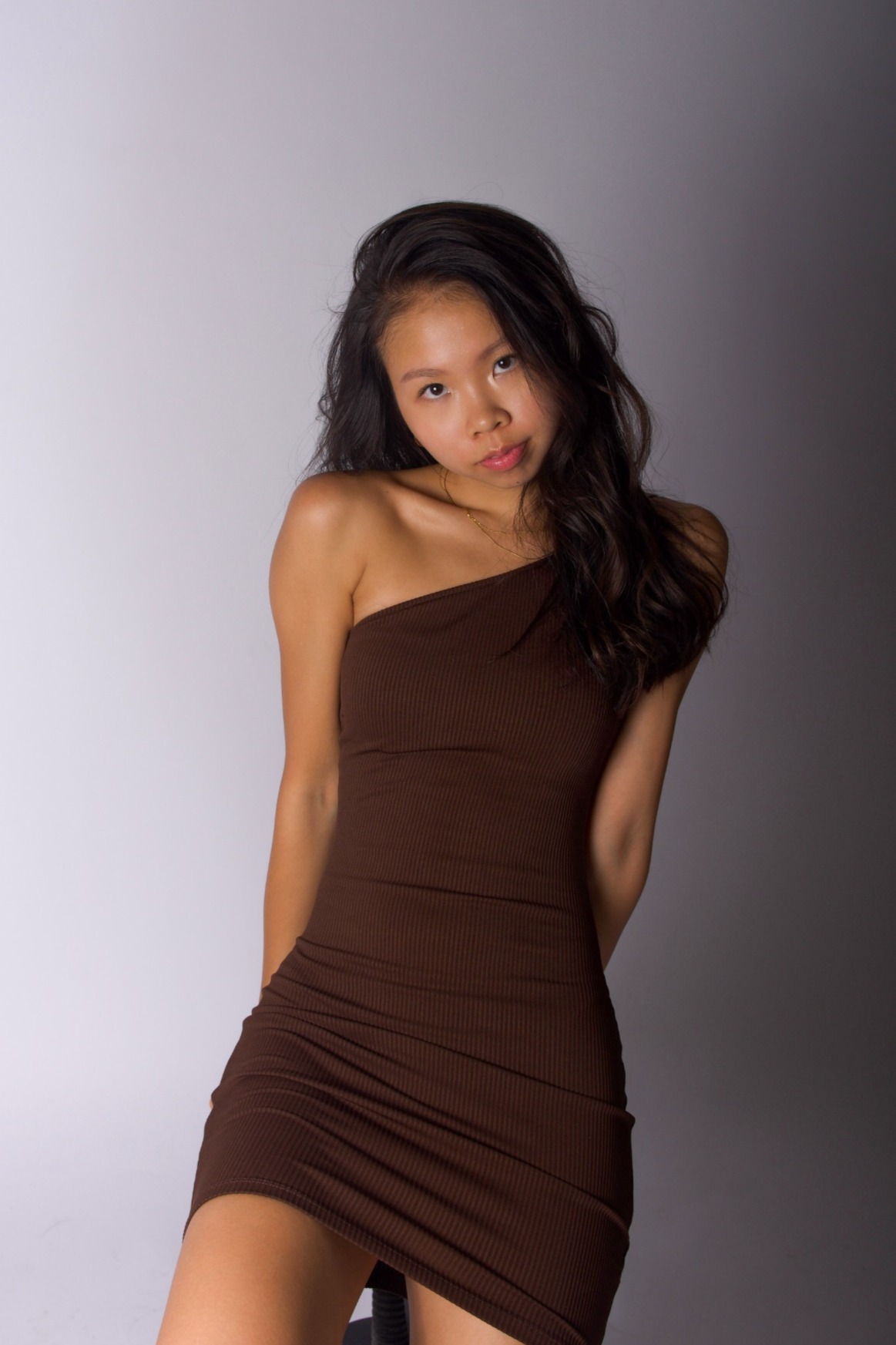 Yam Min — Model & Hostess in M&uuml;nchen photo 4