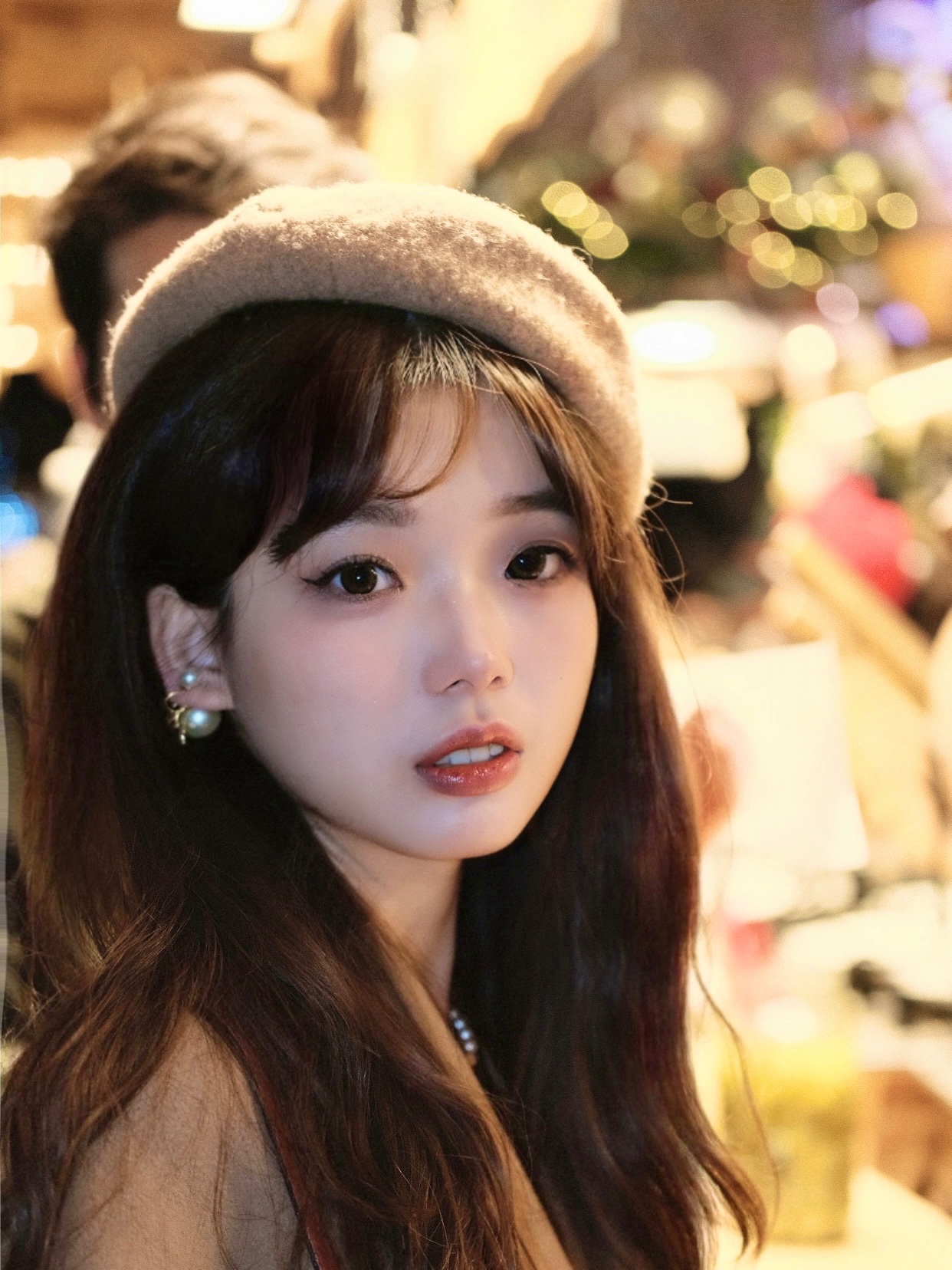 Jingting — Model & Hostess in Paris photo 2