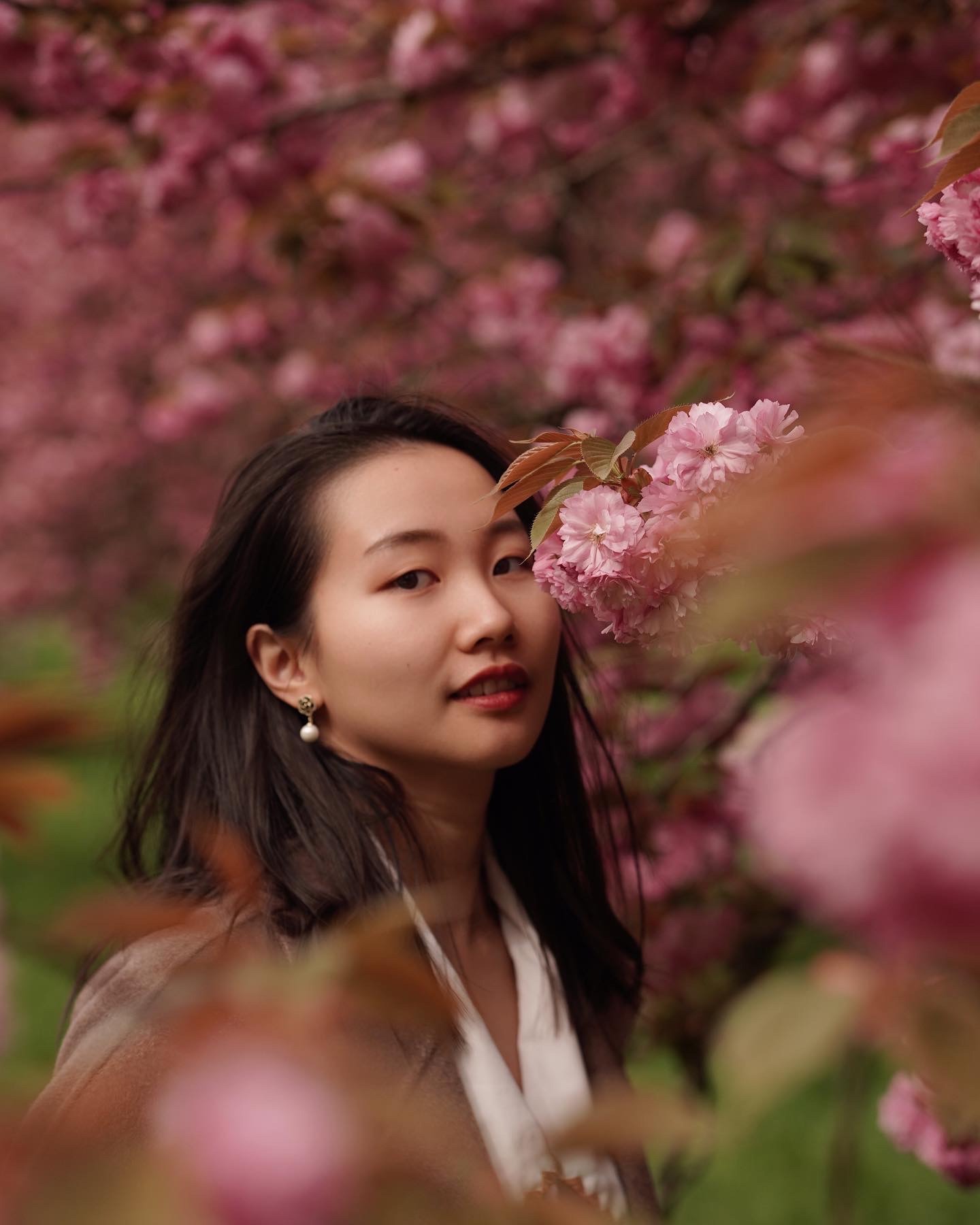 Xiaolin — Model & Hostess in Paris photo 2