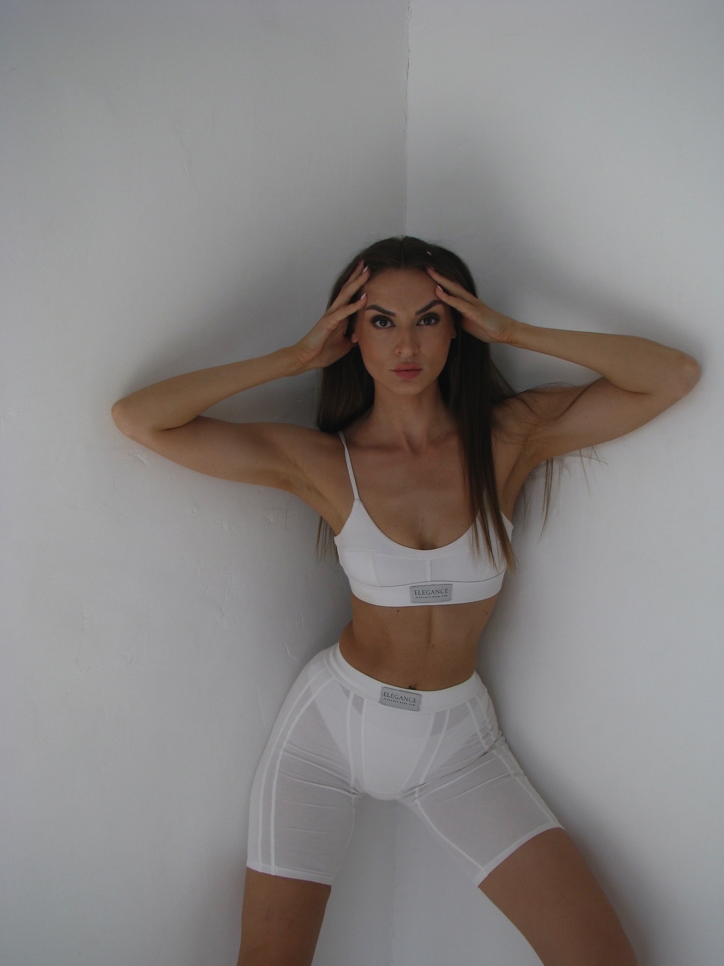 Yuliia — Model & Hostess in Milano photo 8