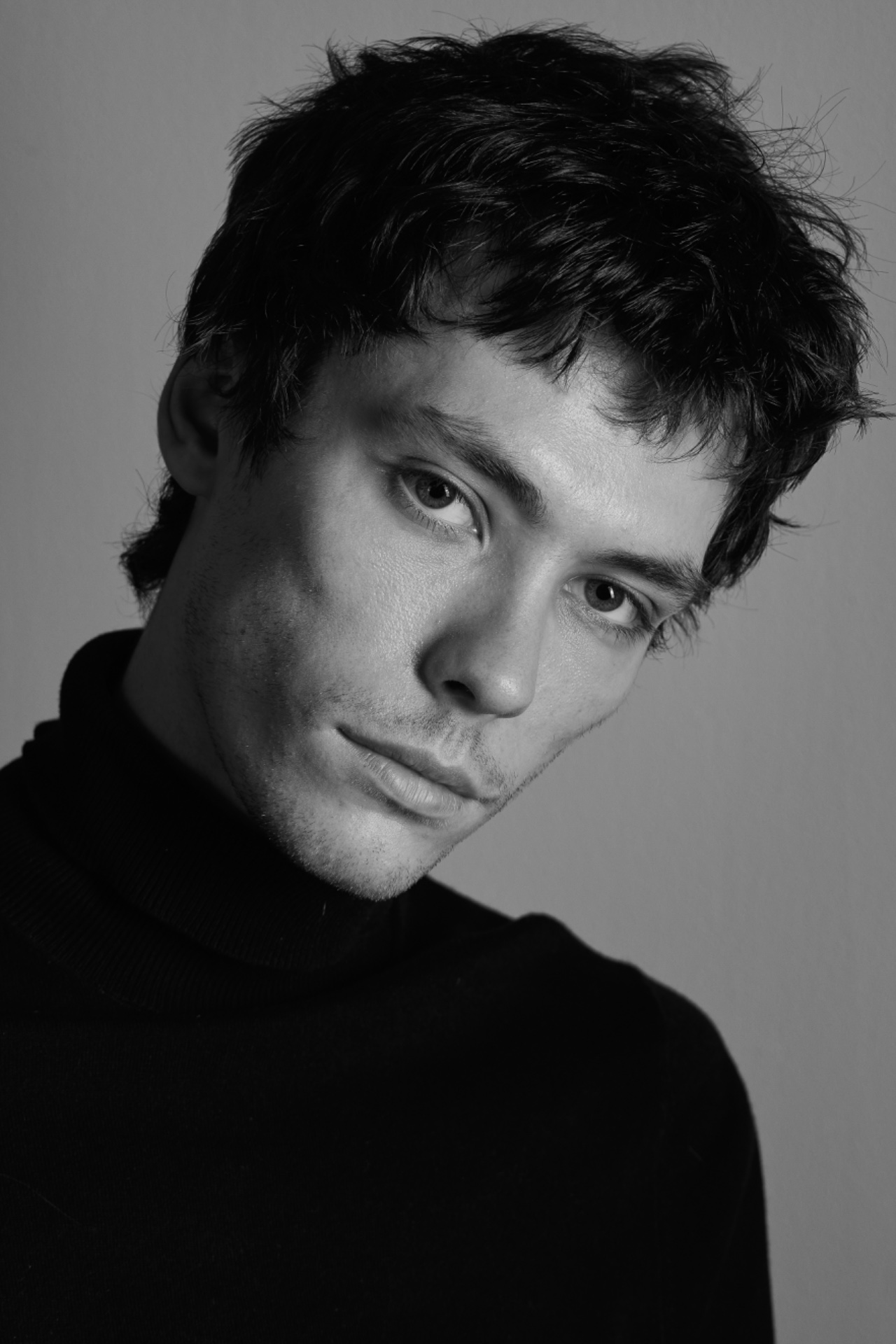 Jude — Model & Host in Hampshire photo 5