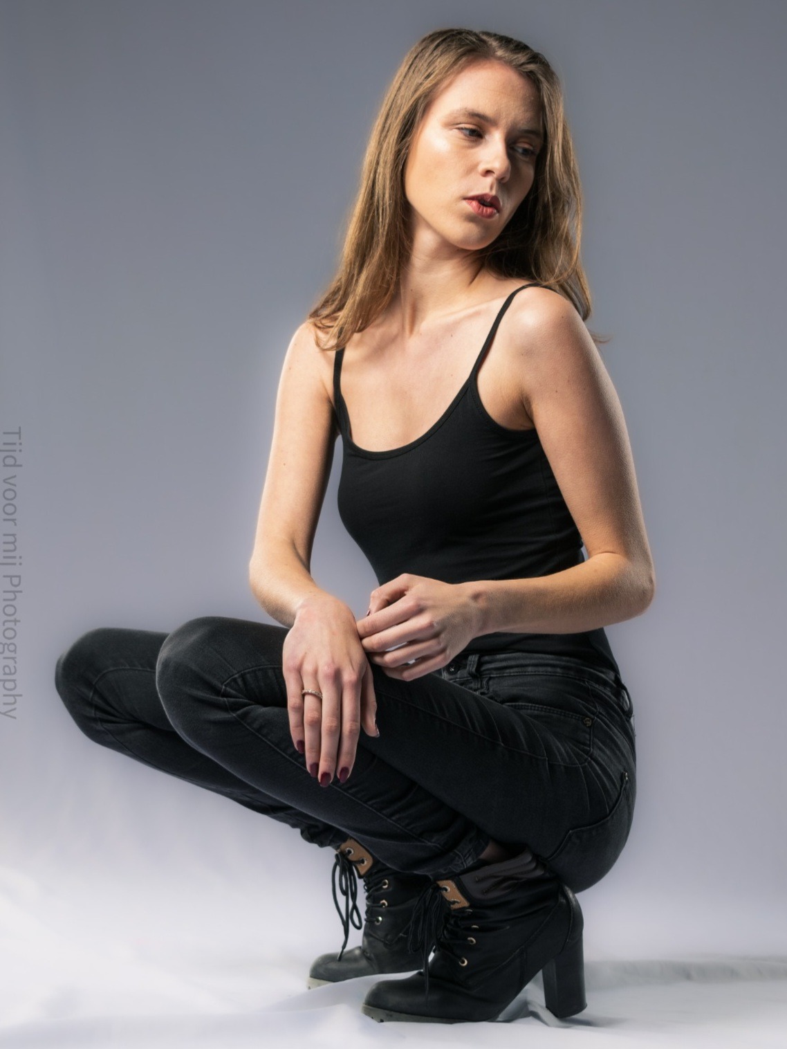 Suzanne — Model & Hostess in Hoogland photo 3