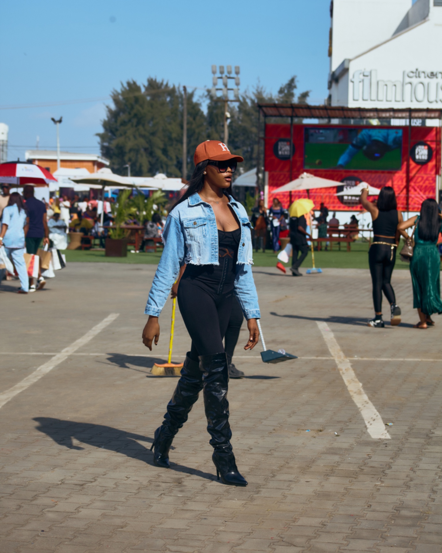 Rofiat — Model & Hostess in Lekki photo 8