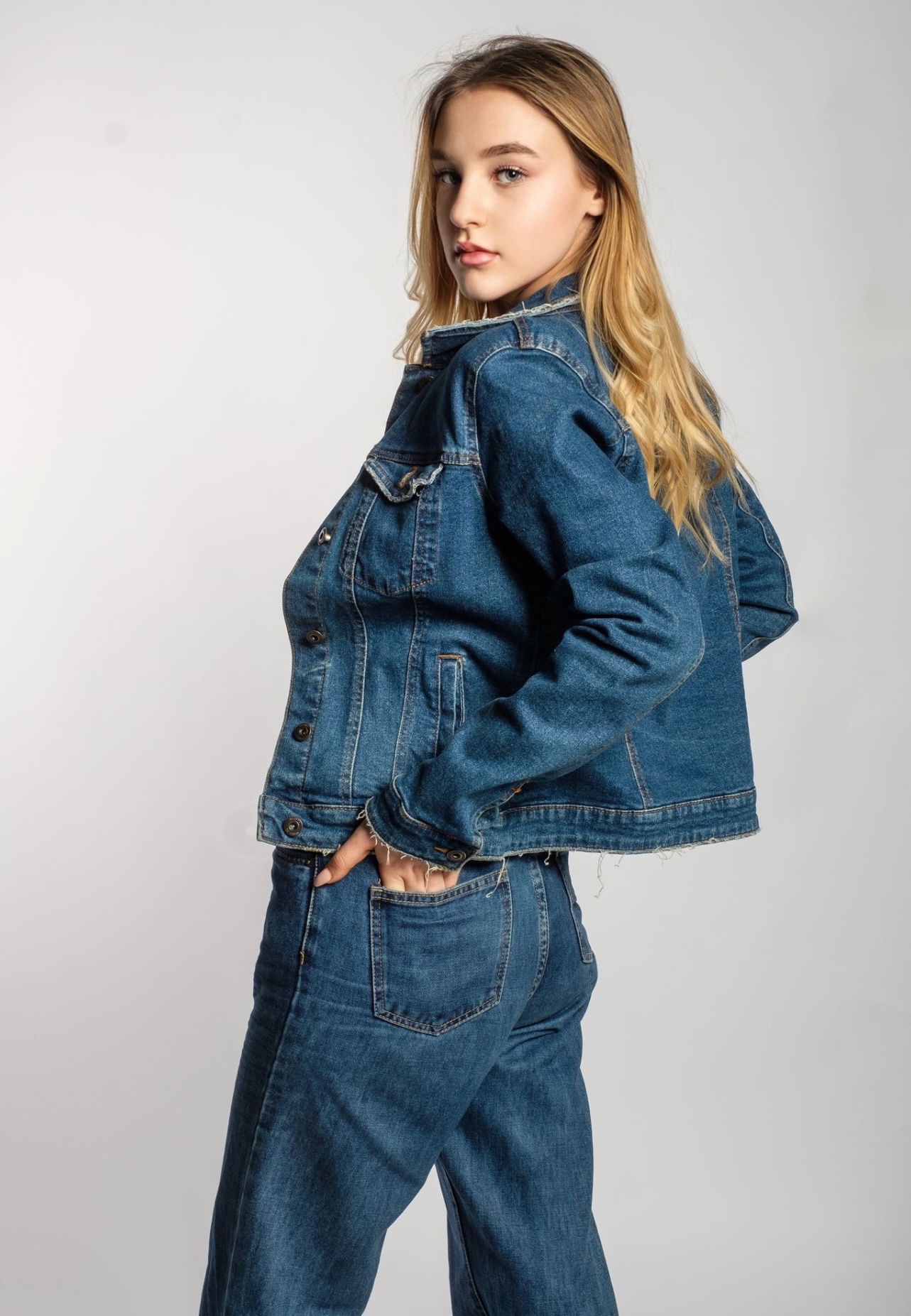 Giuliana — Model & Hostess in Volla photo 4