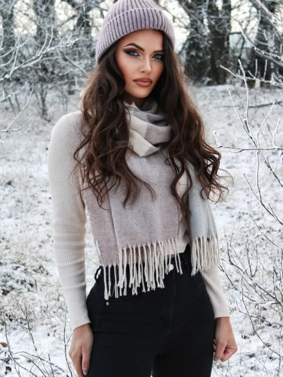 Rita — Model & Hostess in Budapest photo 10