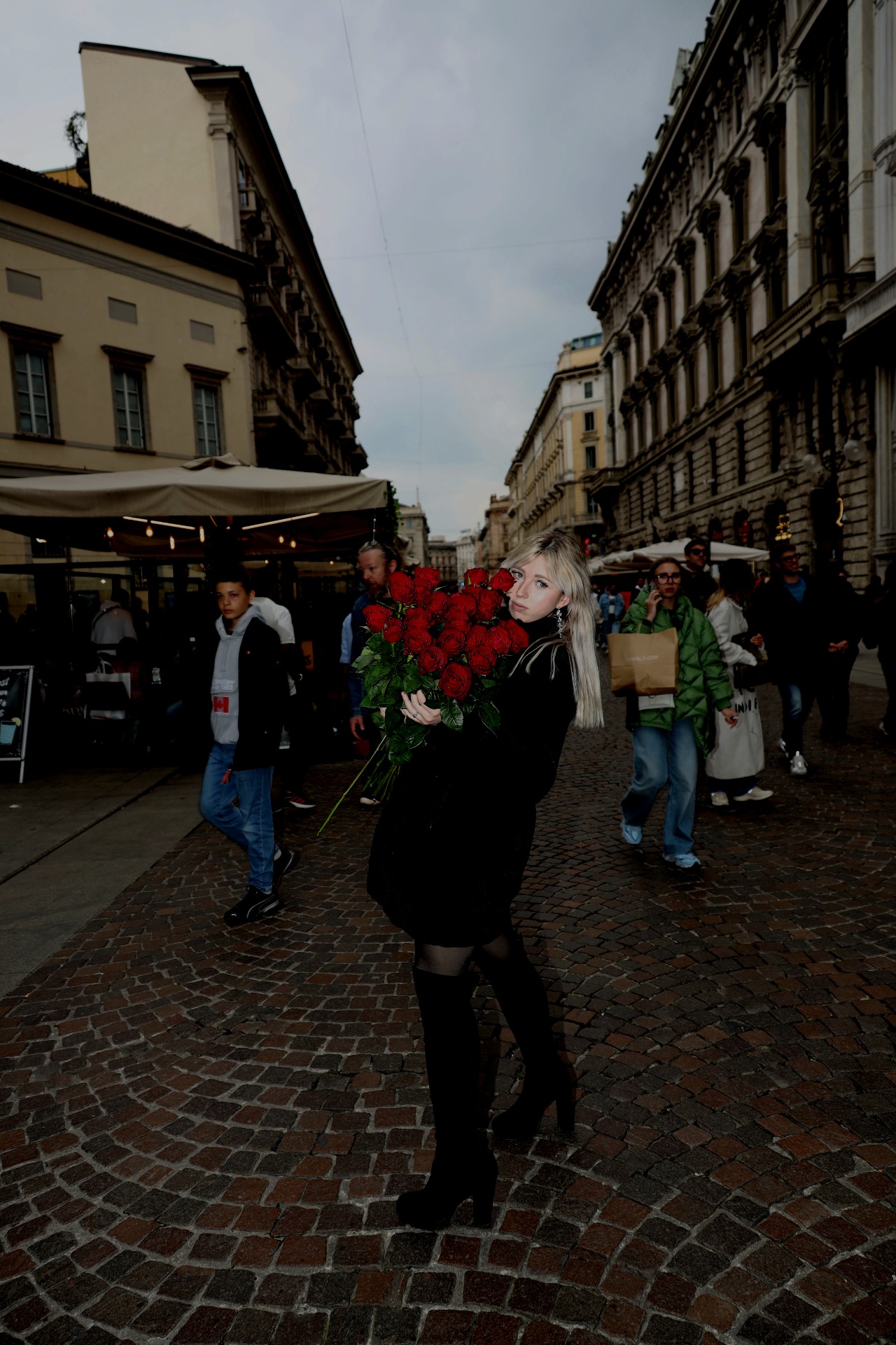 Noemi — Model & Hostess in Robecco D'oglio photo 5