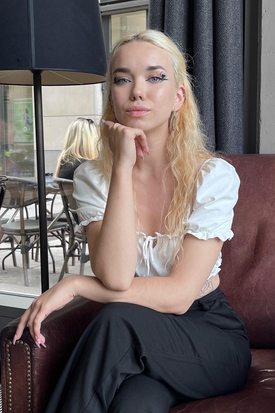 Karyna — Model & Hostess in Dresden photo 1