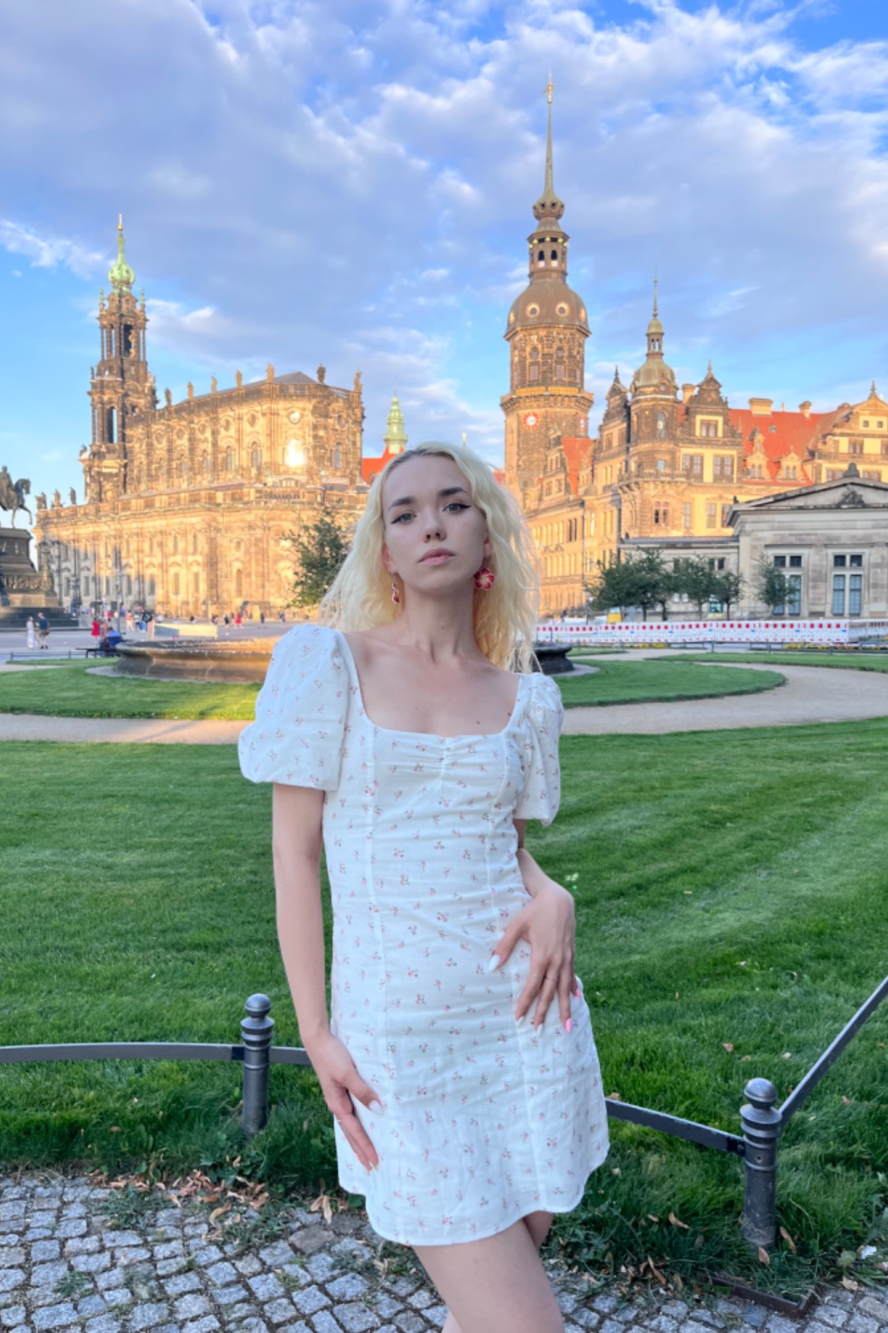 Karyna — Model & Hostess in Dresden photo 3