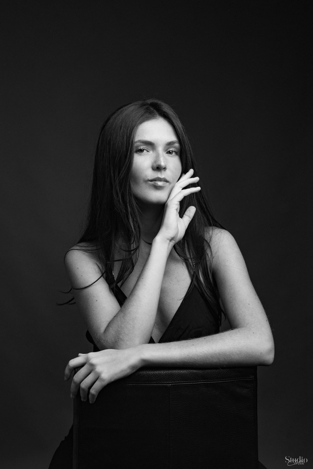 Justine — Model & Hostess in Biarritz photo 3