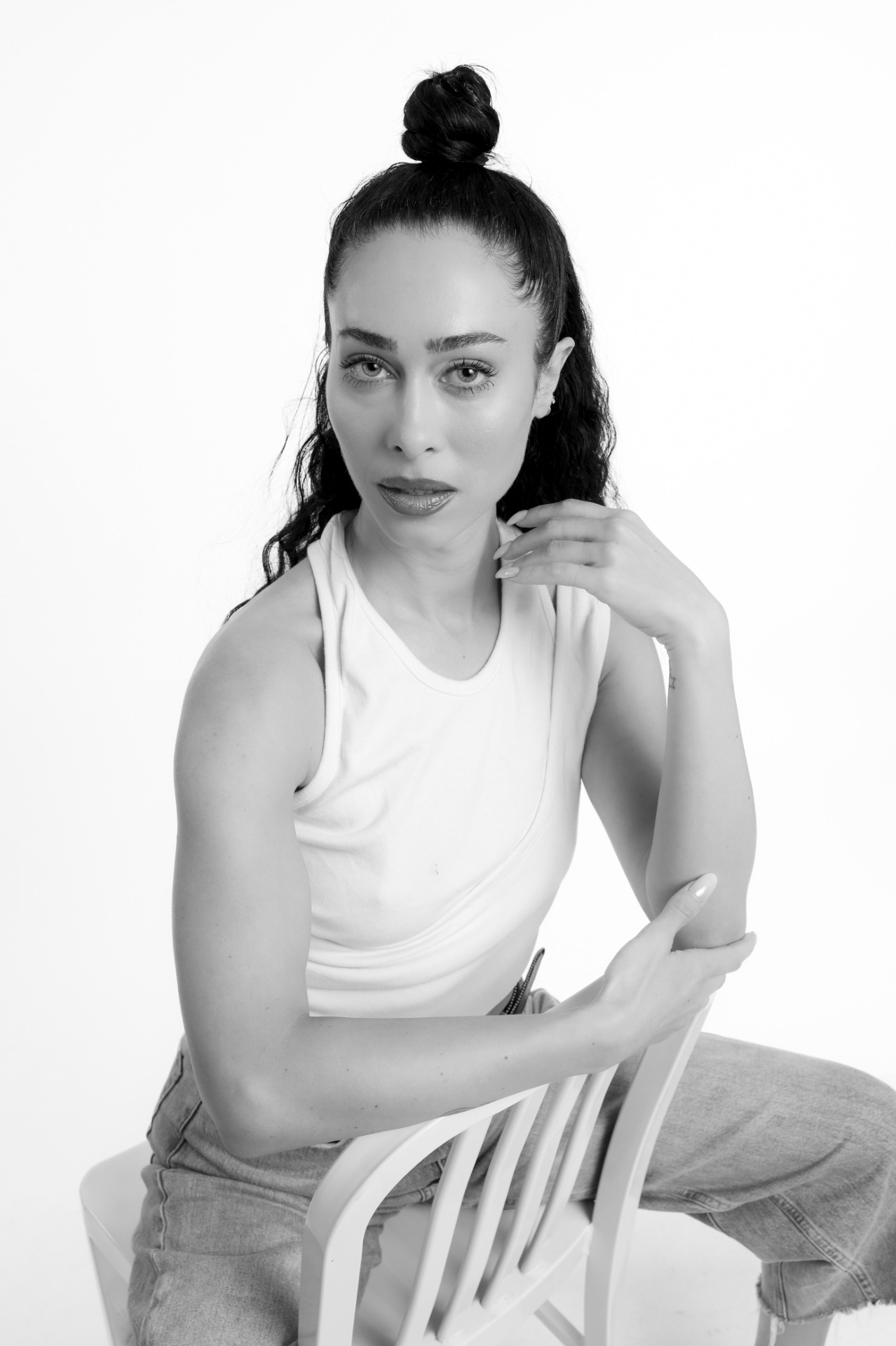 Alice — Model & Hostess in New York photo 2
