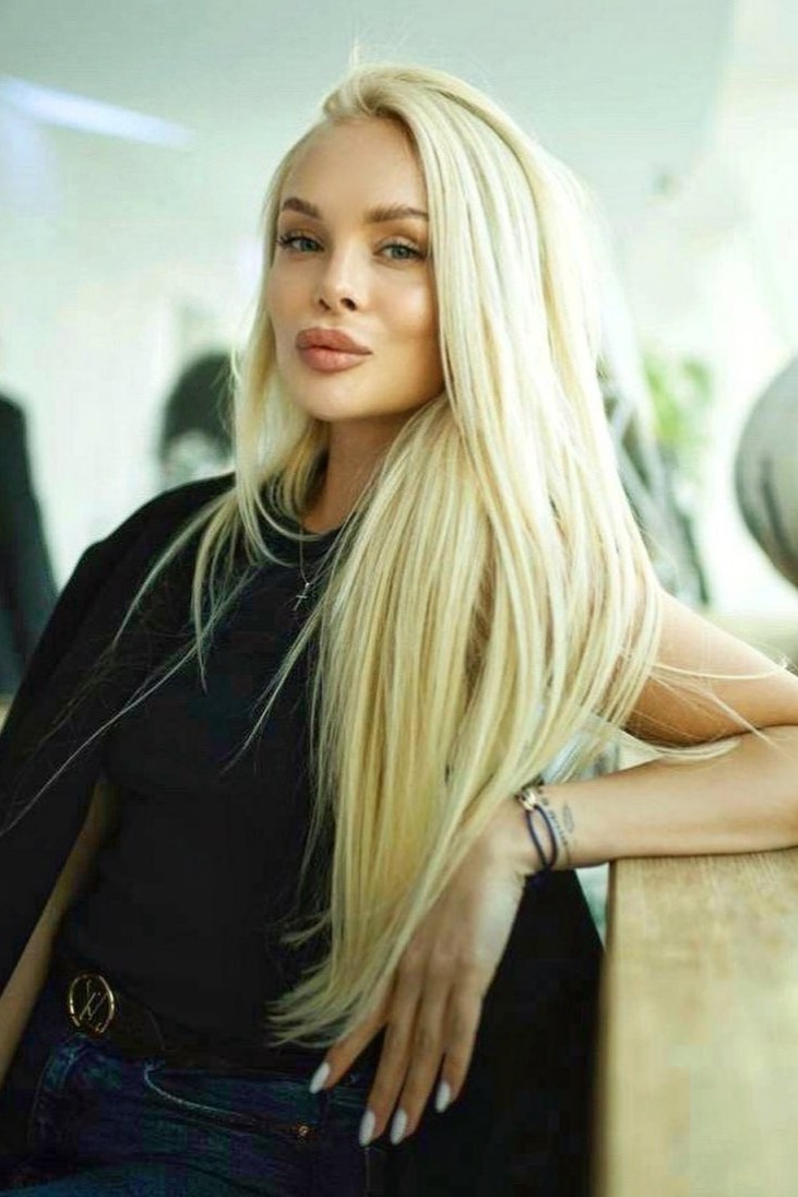 Alona — Model & Hostess in M&uuml;nchen photo 4