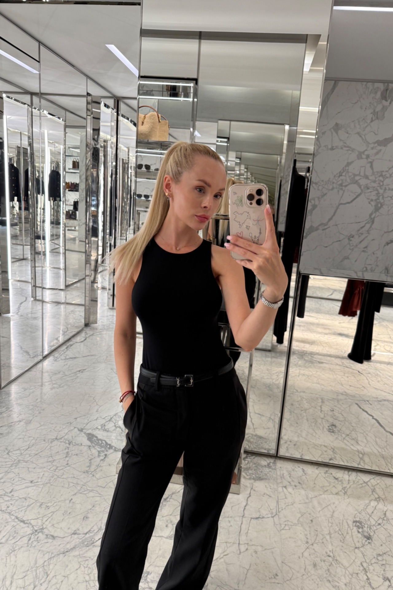 Alona — Model & Hostess in M&uuml;nchen photo 8